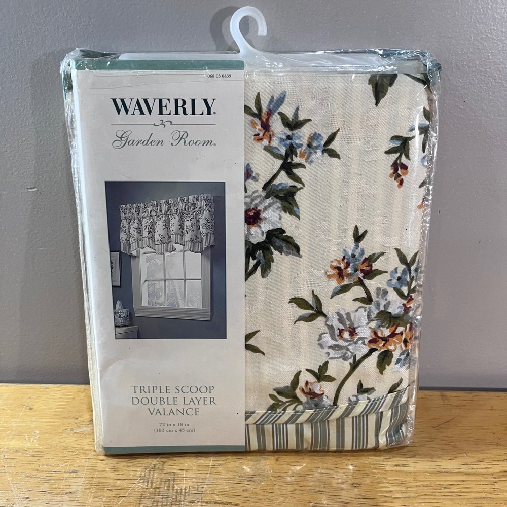 Waverly Garden Room Carolina Gardens Triple Scoop Double Layer Valance 72x18 Vtg